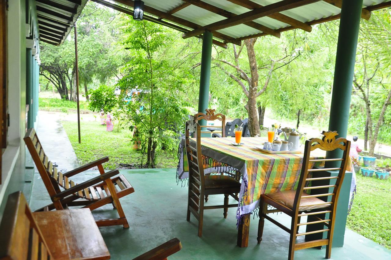 Rock Lake Home Stay Sigiriya Eksteriør billede